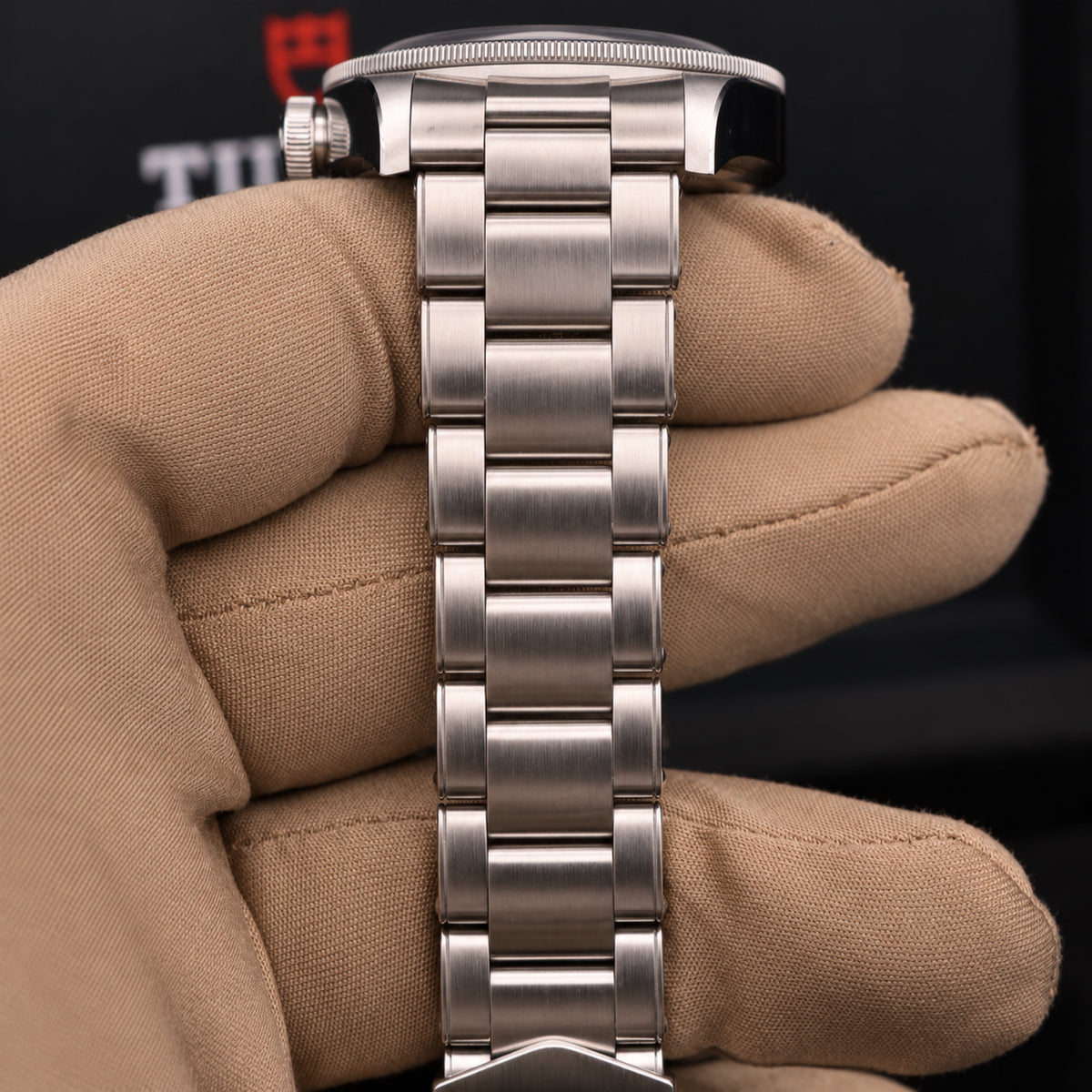 Tudor Black Bay GMT 41mm — Pepsi — 79830RB