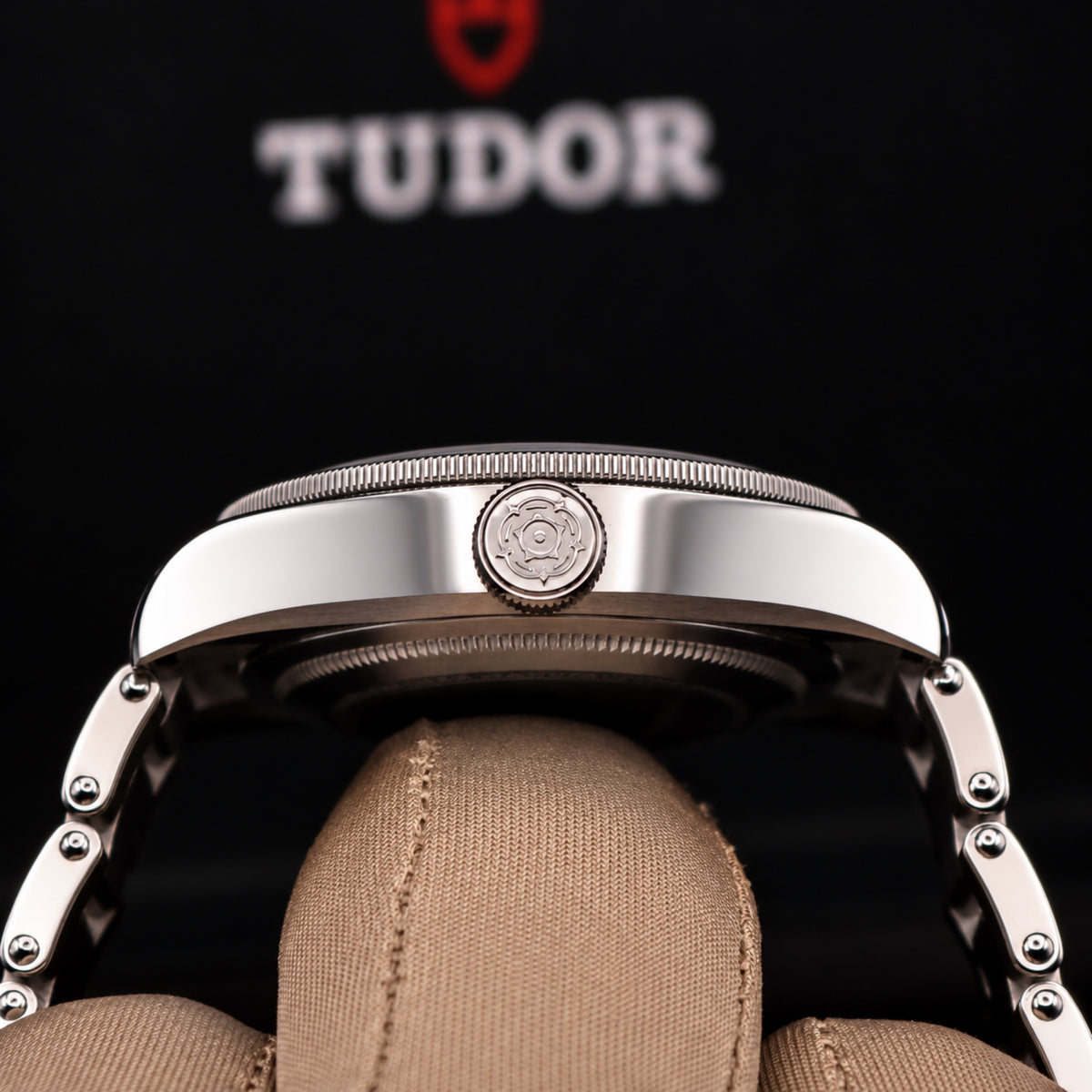 Tudor Black Bay GMT 41mm — Pepsi — 79830RB