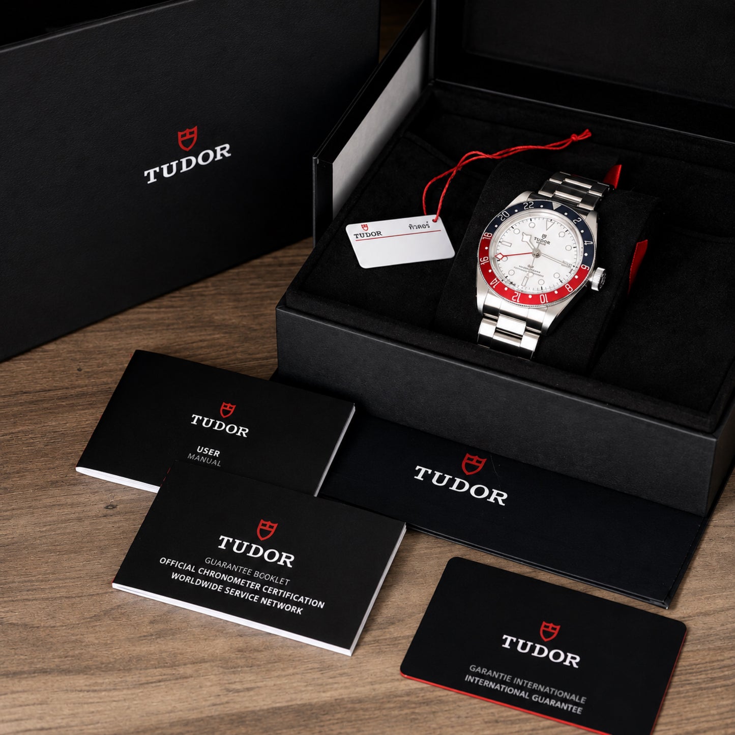 Tudor Black Bay GMT "Pepsi"