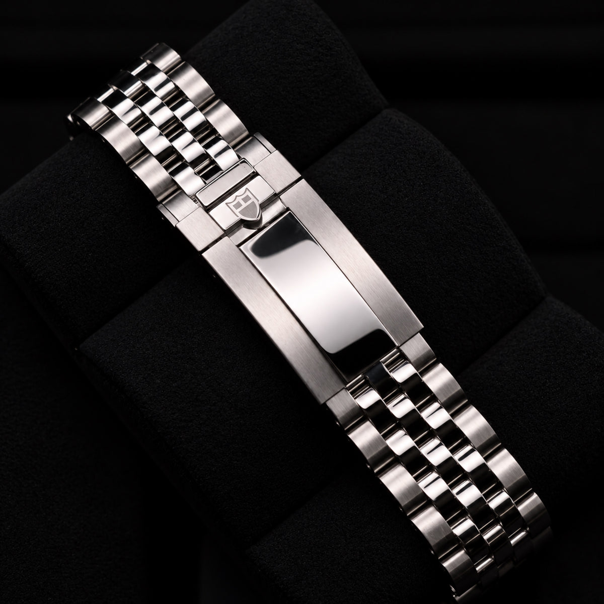 Tudor Black Bay Chrono 41mm — White Dial — 79360N-0002